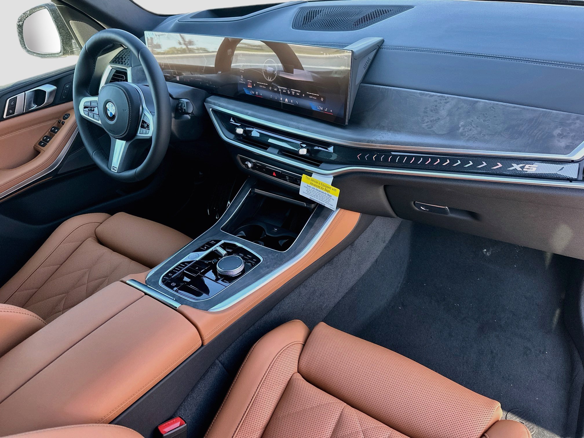 New 2026 BMW X5 xDrive40i w/ M Sport Package AWD/4WD image 24