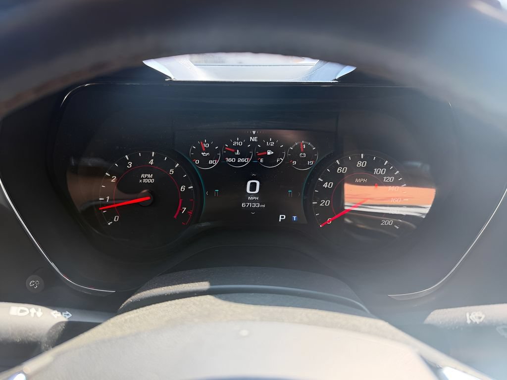 Used 2018 Chevrolet Camaro SS RWD image 15