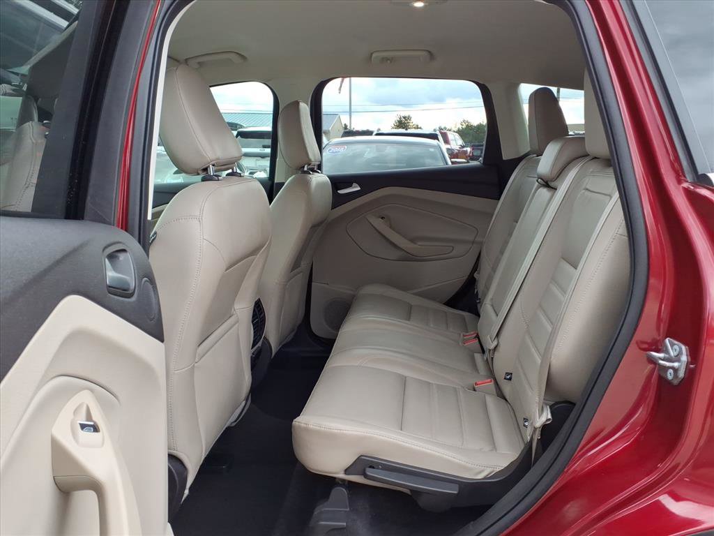 Used 2018 Ford Escape Titanium image 11