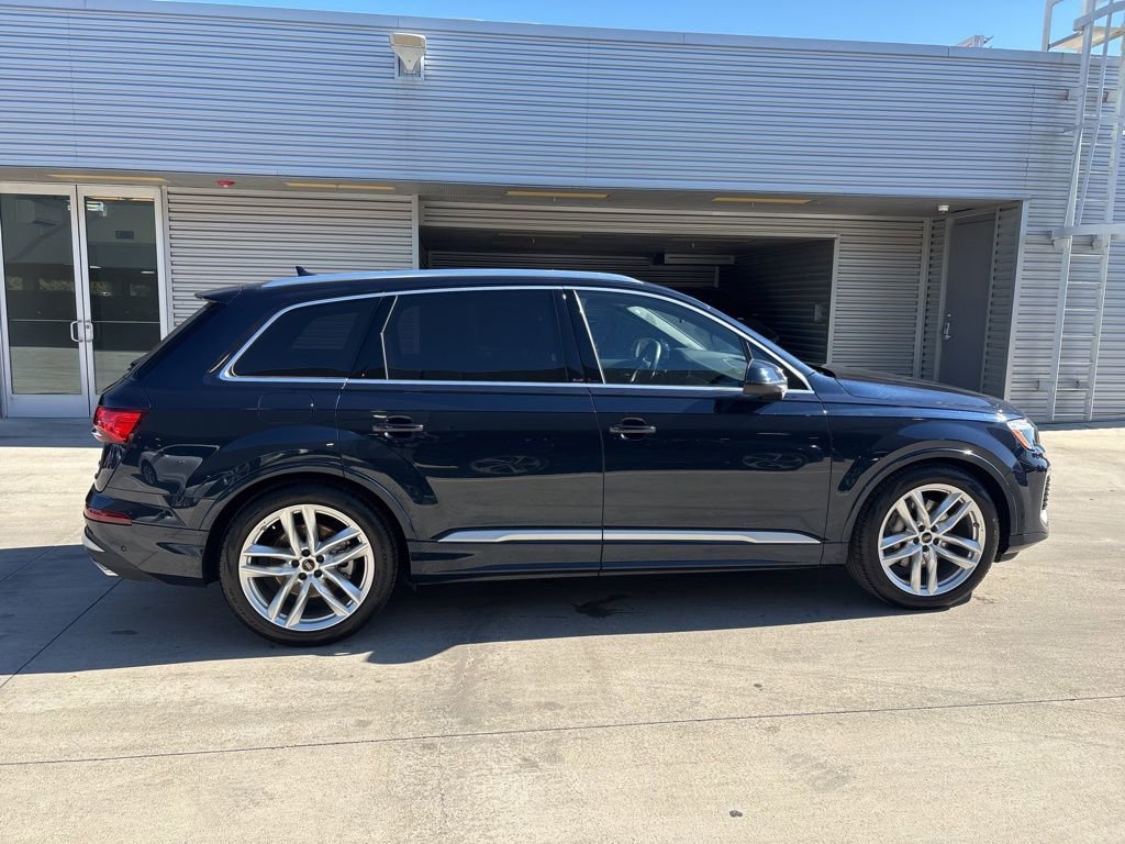 Used 2025 Audi Q7 3.0T Premium Plus w/ Premium Plus Package image 4