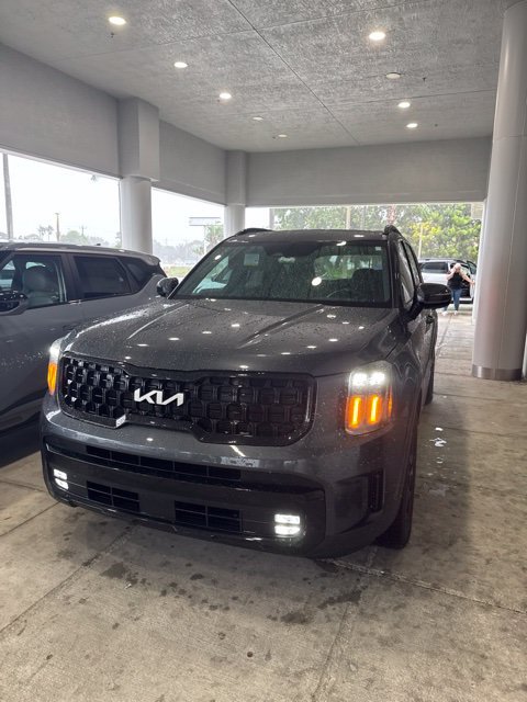 Certified 2024 Kia Telluride SX X-Line AWD/4WD image 2