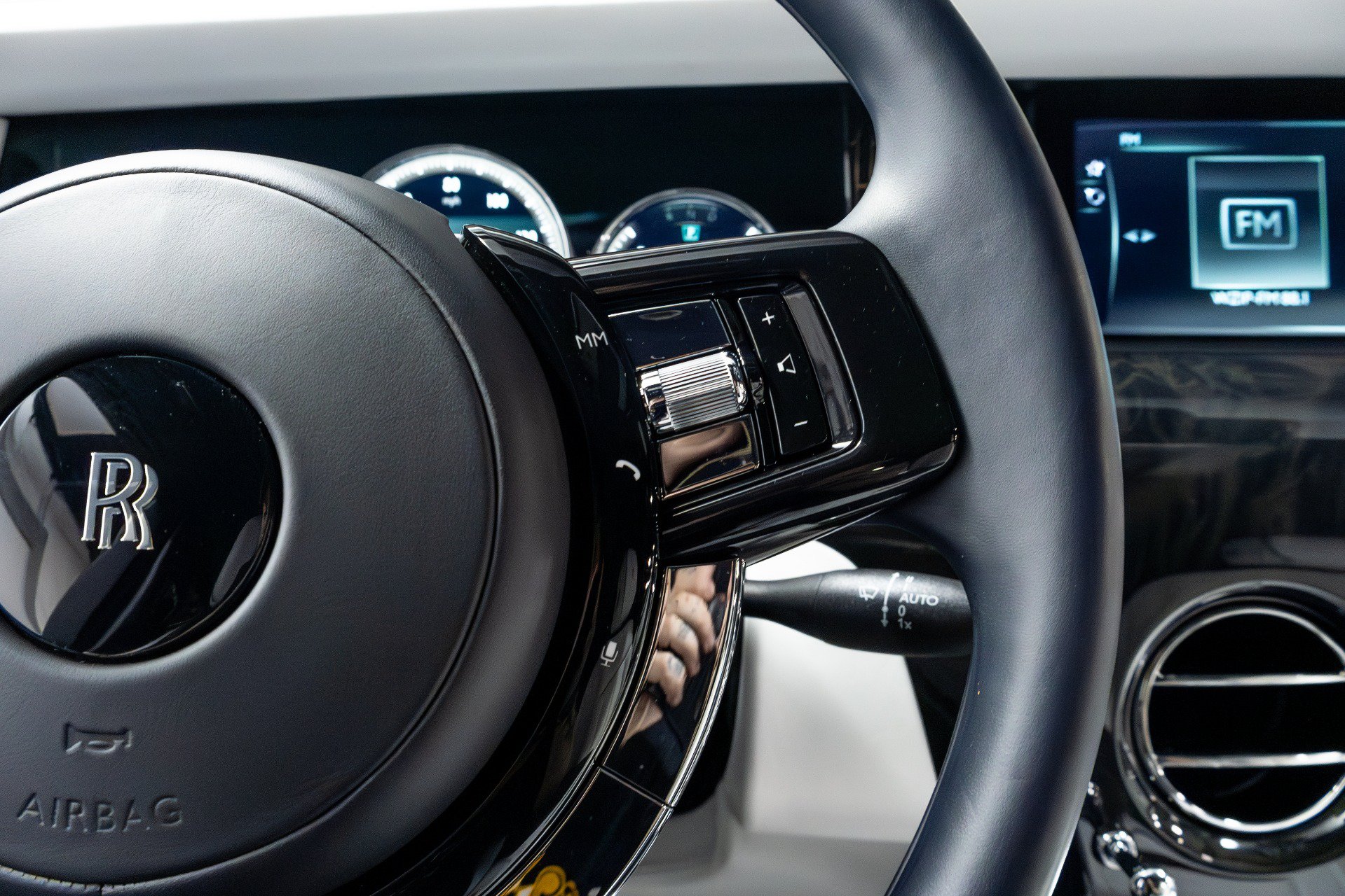 Used 2021 Rolls-Royce Phantom Sedan RWD image 84
