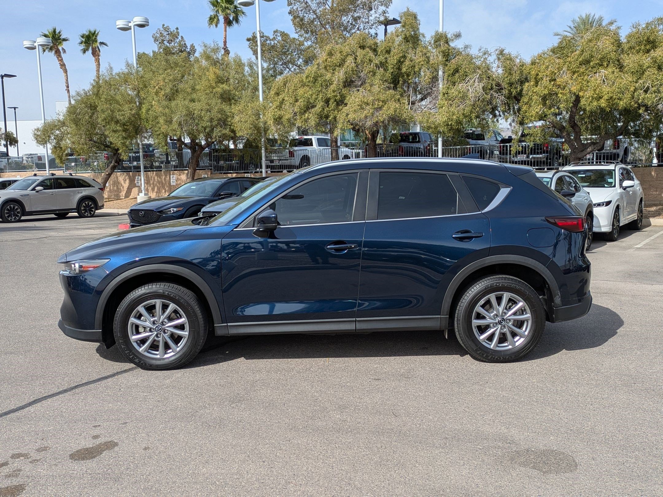 Certified 2023 MAZDA CX-5 AWD 2.5 S w/ Select Package image 2