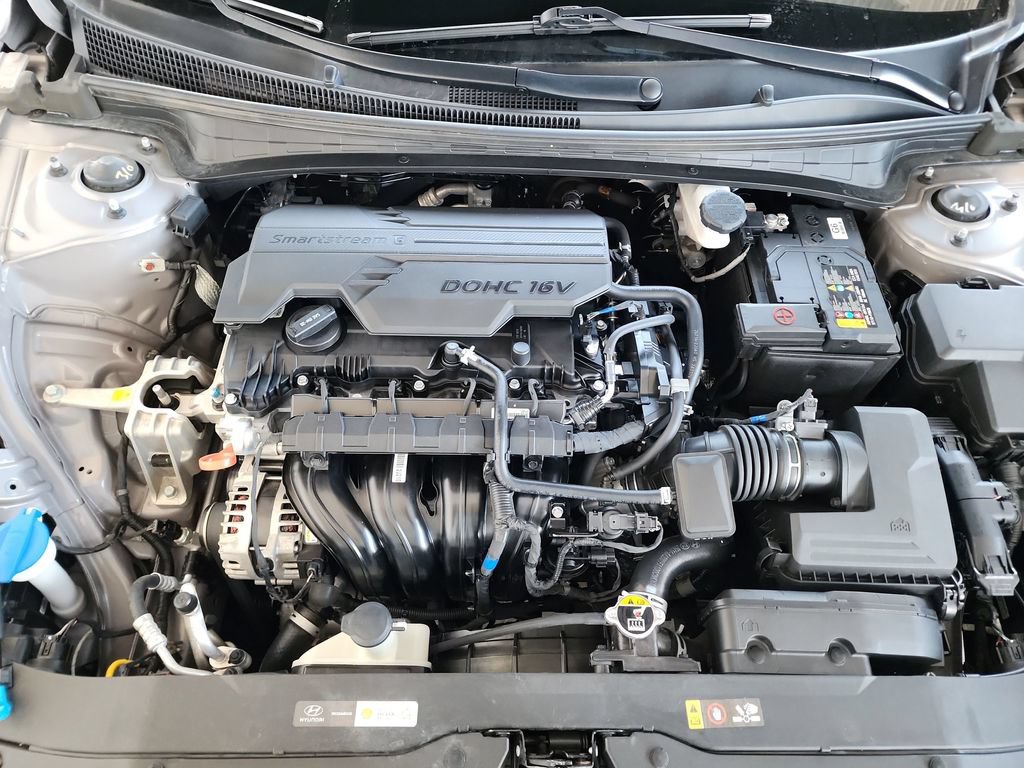 Used 2024 Hyundai Elantra Limited FWD image 41