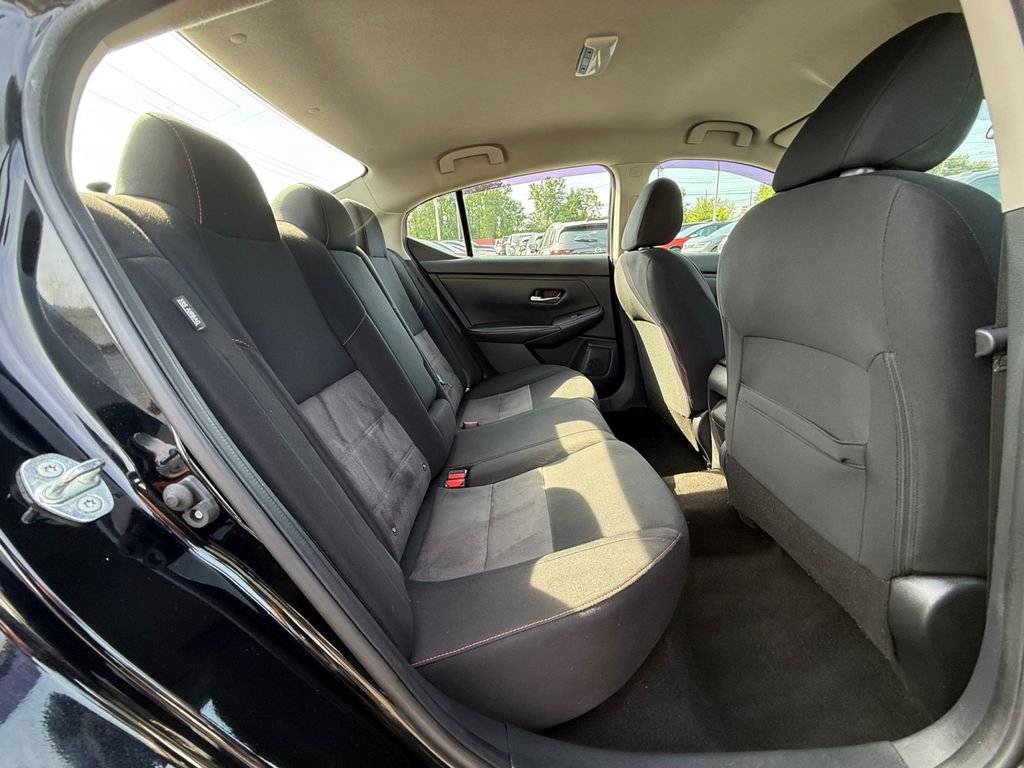 Used 2022 Nissan Sentra SR w/ Midnight Edition FWD image 22