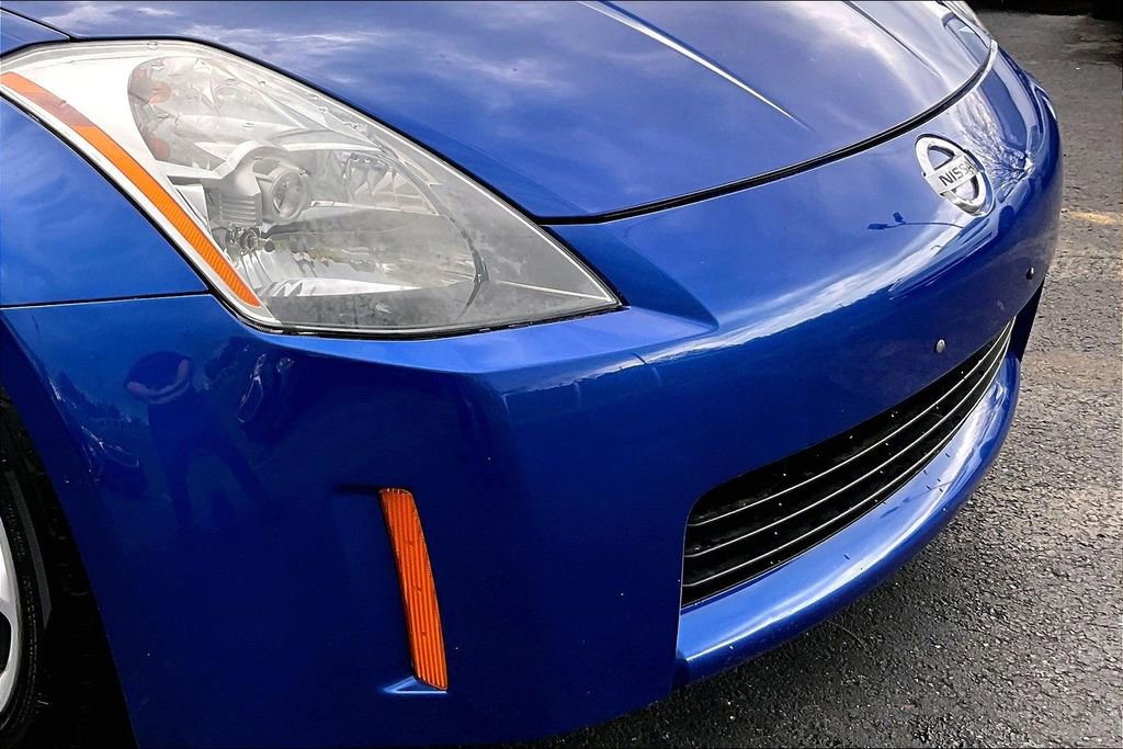 Used 2004 Nissan 350Z Touring RWD image 24