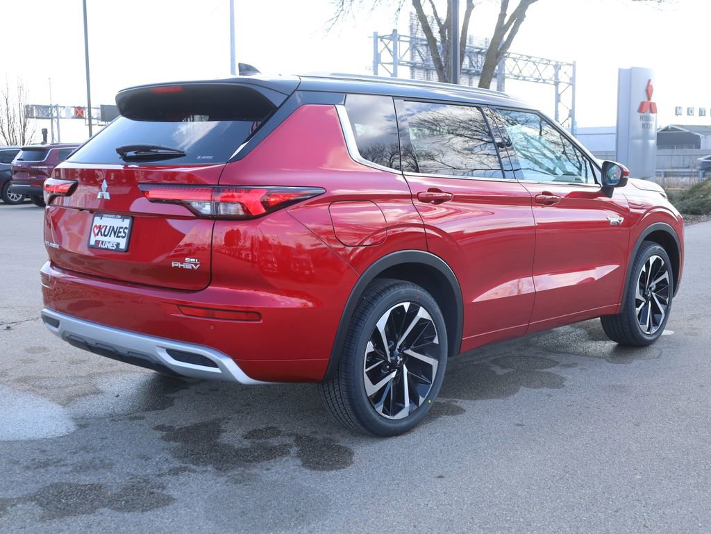 New 2025 Mitsubishi Outlander SEL image 10
