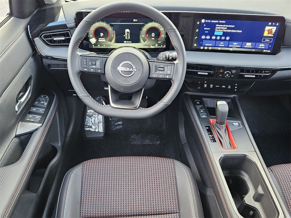 New 2026 Nissan Kicks SR image 5