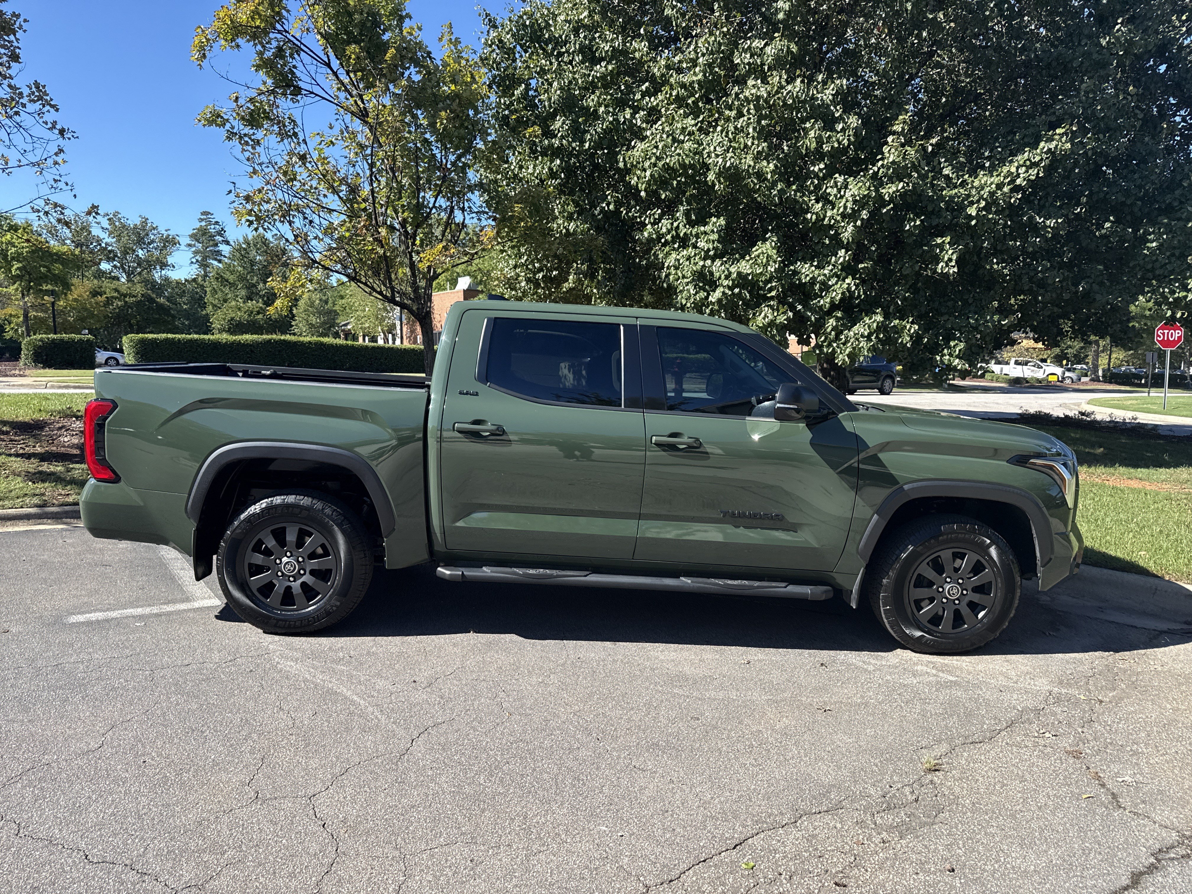 Used 2023 Toyota Tundra SR5 w/ SR5 Premium Package AWD/4WD image 11