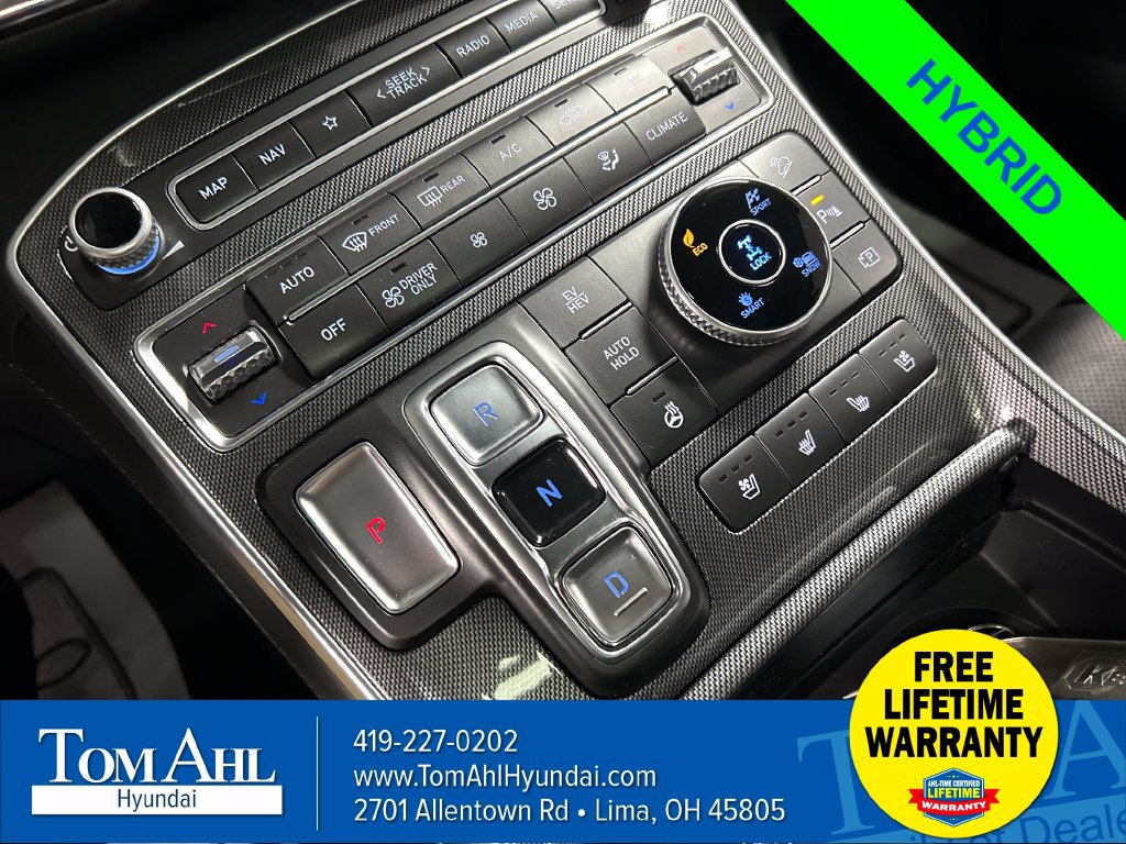 Used 2023 Hyundai Santa Fe Limited AWD/4WD image 18