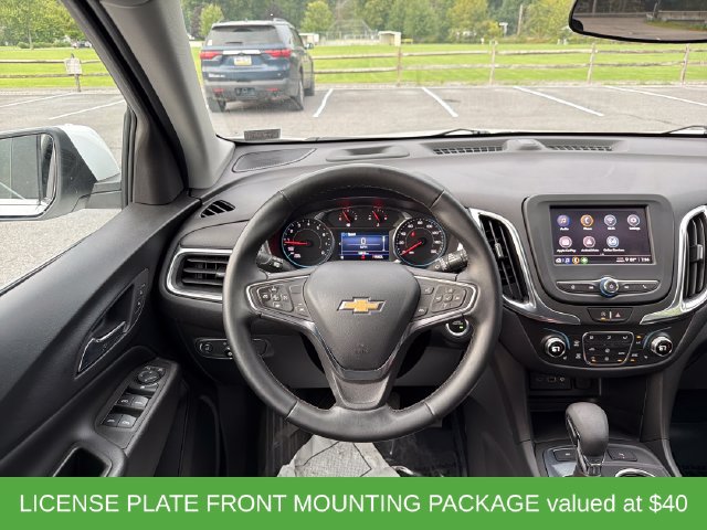 Used 2024 Chevrolet Equinox LT AWD/4WD image 2