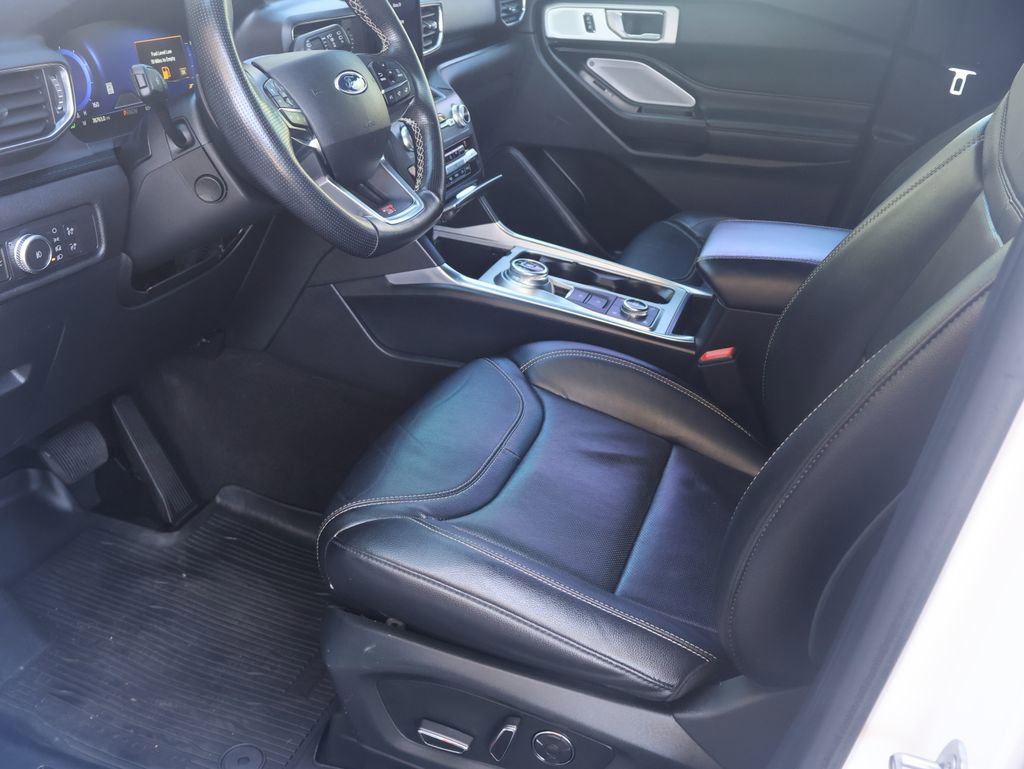 Used 2020 Ford Explorer ST w/ Premium Technology Package AWD/4WD image 20