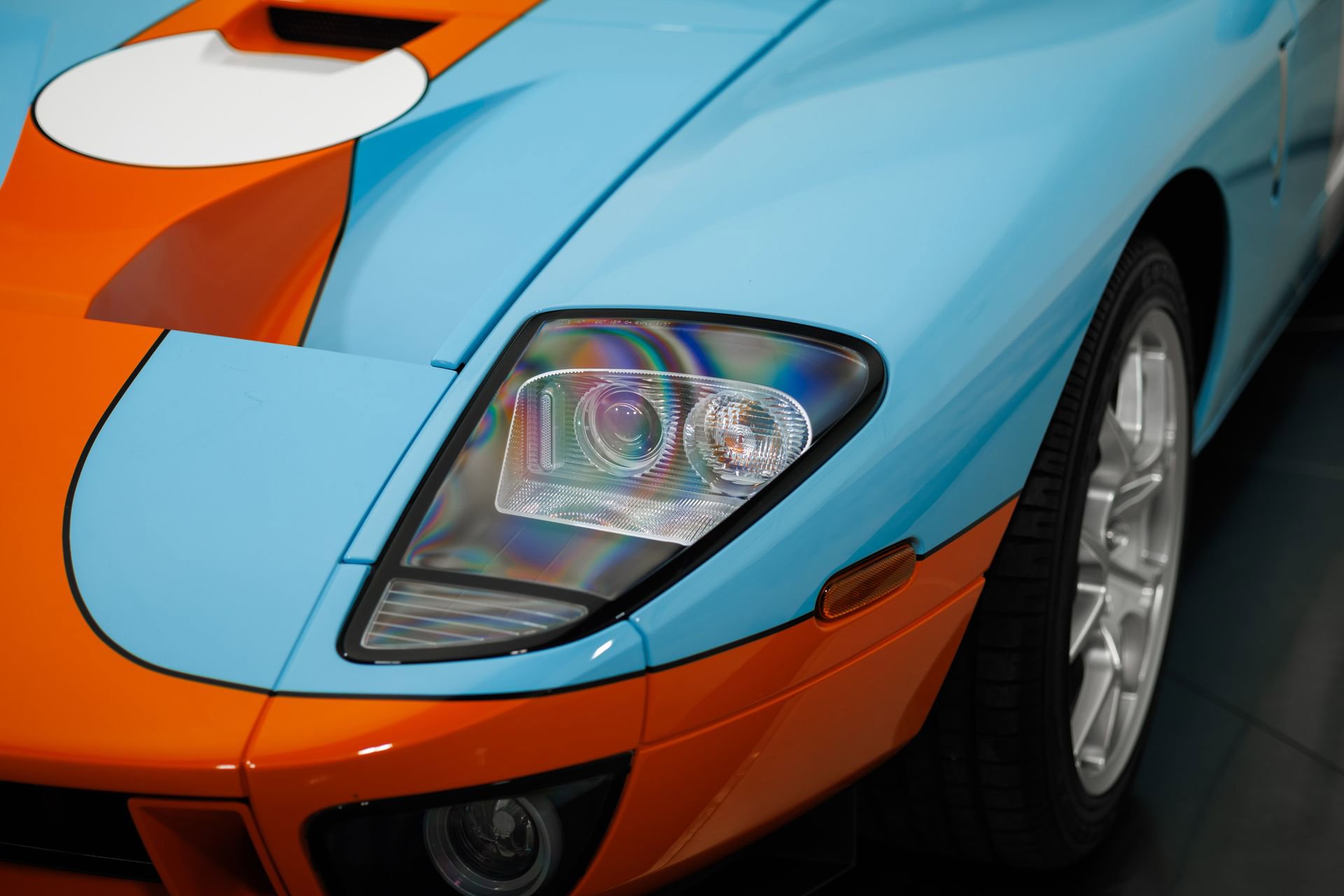 Used 2006 Ford GT image 42