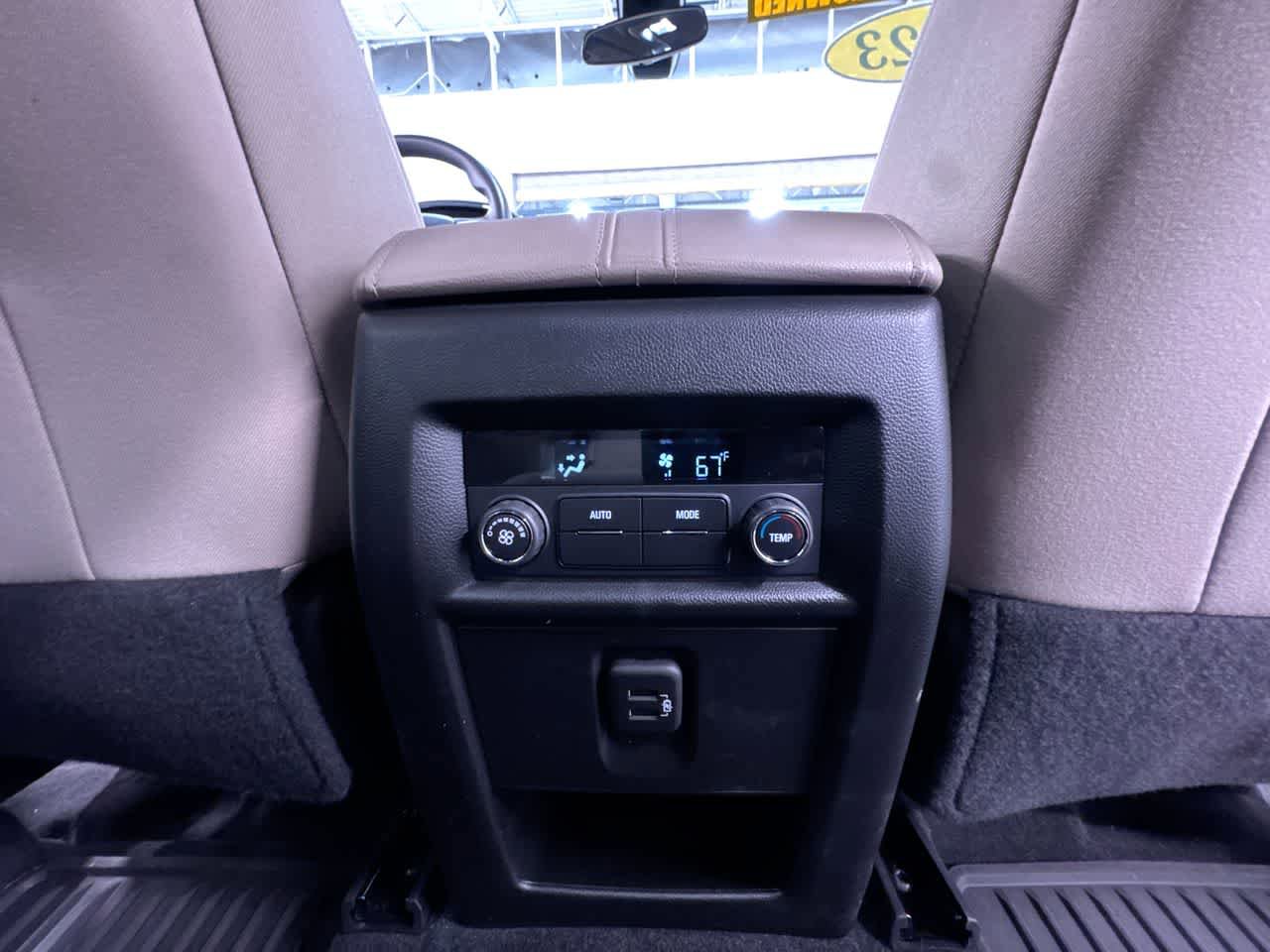 Used 2023 Chevrolet Traverse LS FWD image 38