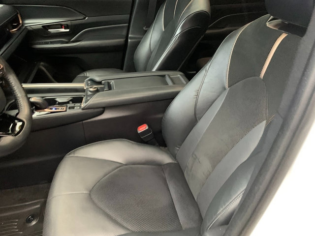 Used 2024 Toyota Grand Highlander AWD Hybrid image 20