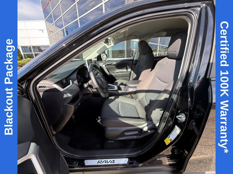 Used 2025 Toyota RAV4 LE AWD/4WD image 24