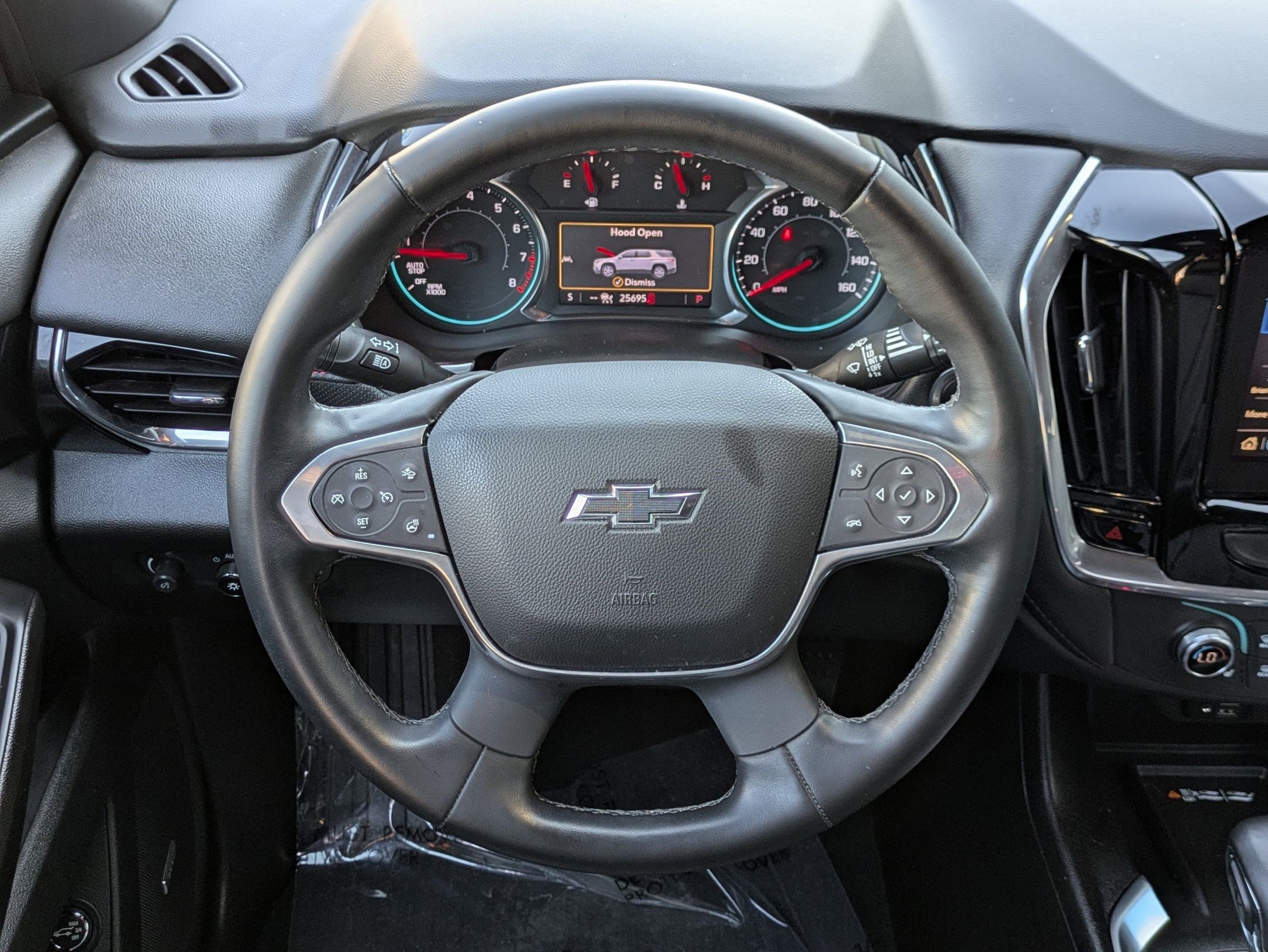 Used 2023 Chevrolet Traverse RS image 13