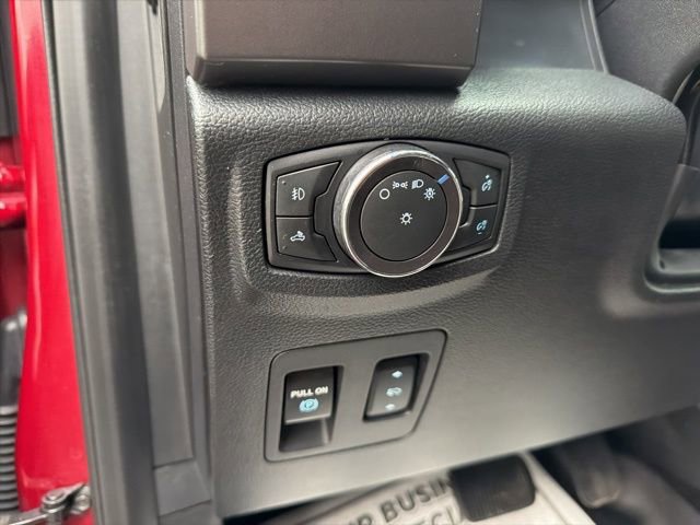 Used 2016 Ford F150 XLT w/ Equipment Group 302A Luxury image 25