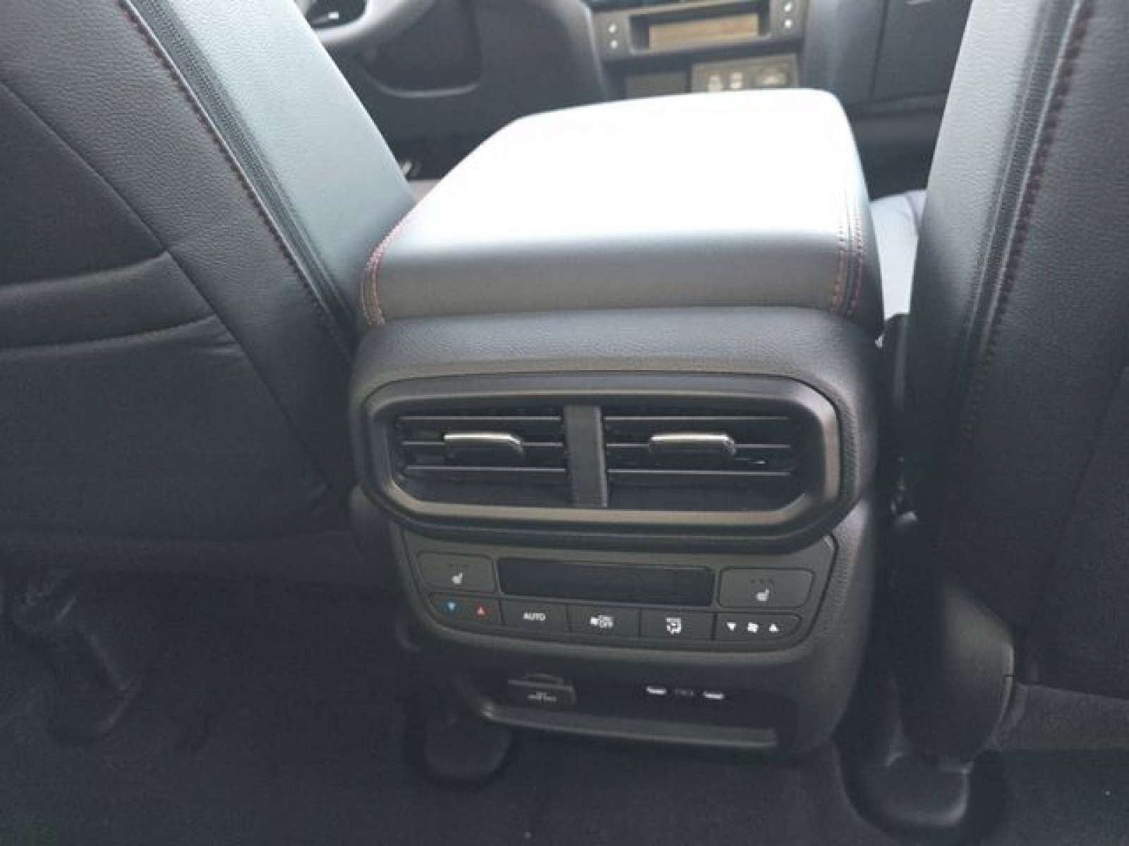 New 2026 Honda Ridgeline Black Edition image 36