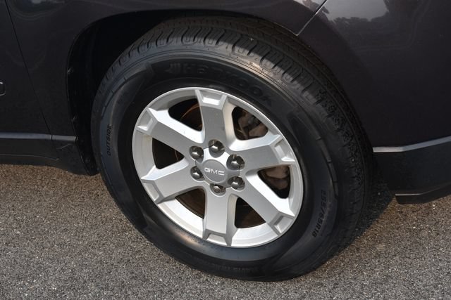 Used 2015 GMC Acadia SLE AWD/4WD image 11