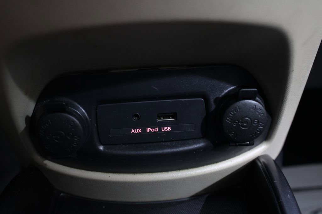 Used 2011 Kia Soul ! FWD image 31