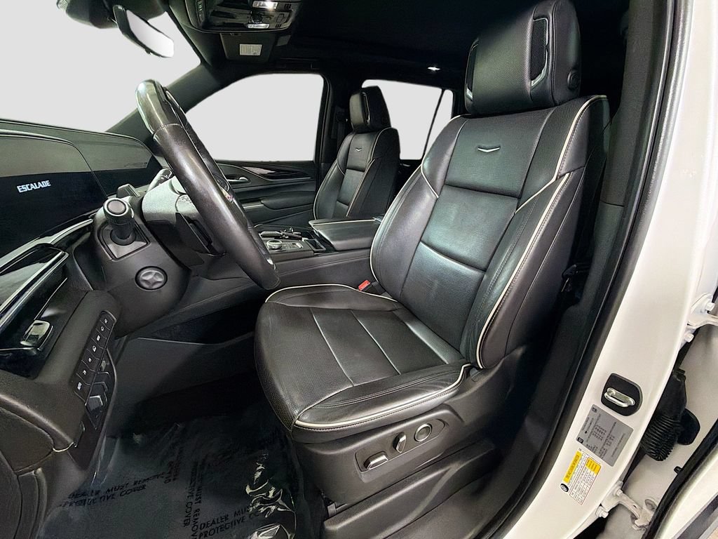 Used 2021 Cadillac Escalade Sport w/ Driver Assist Tech Package AWD/4WD image 22