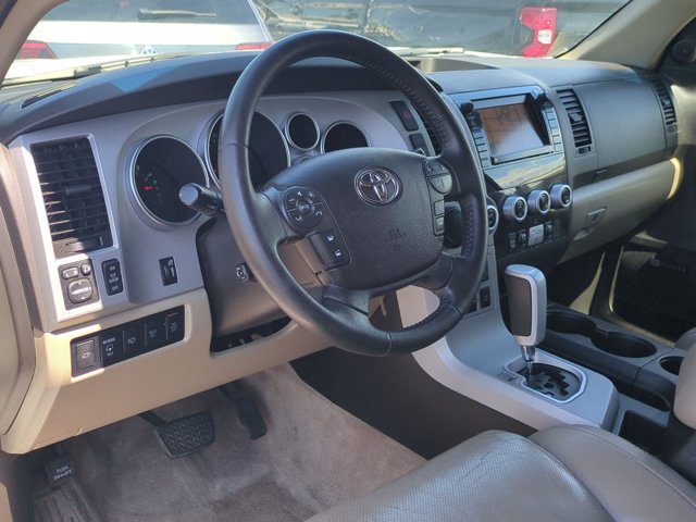 Used 2008 Toyota Sequoia Platinum RWD image 10
