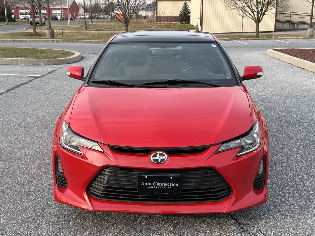 Used 2015 Scion tC image 3