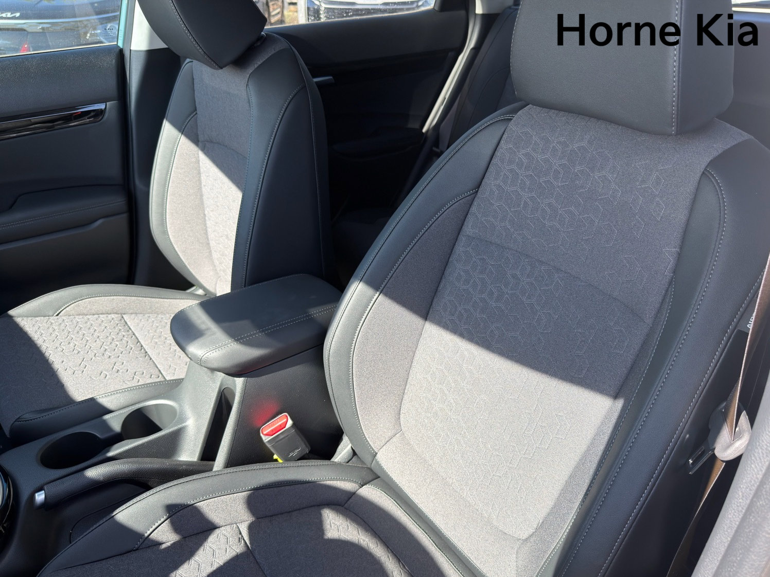 New 2026 Kia Seltos S FWD image 10