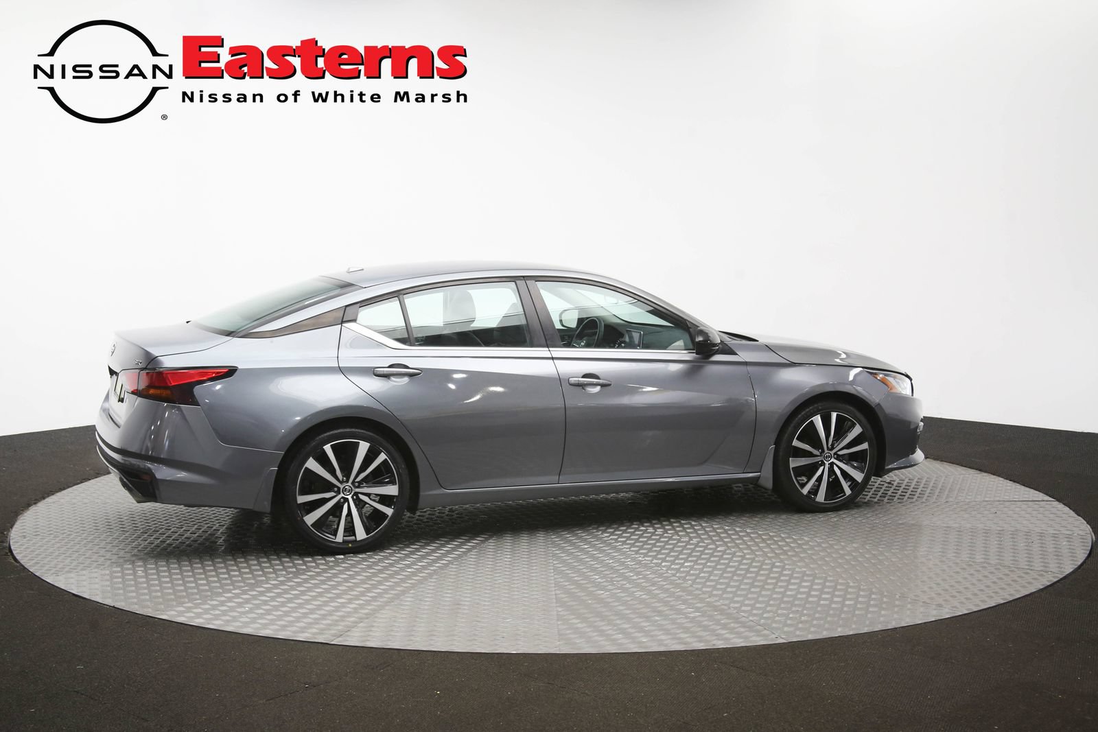 Used 2020 Nissan Altima 2.5 SR FWD image 42