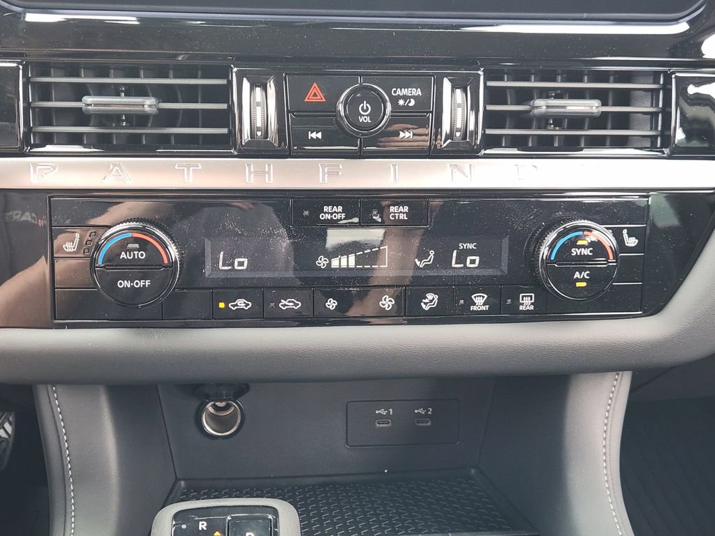 New 2026 Nissan Pathfinder SV image 14