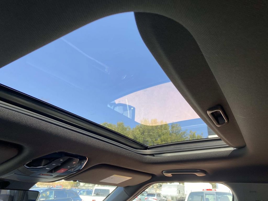 New 2027 Kia Telluride S image 9