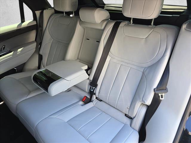 Used 2023 Land Rover Range Rover Sport SE AWD/4WD image 14