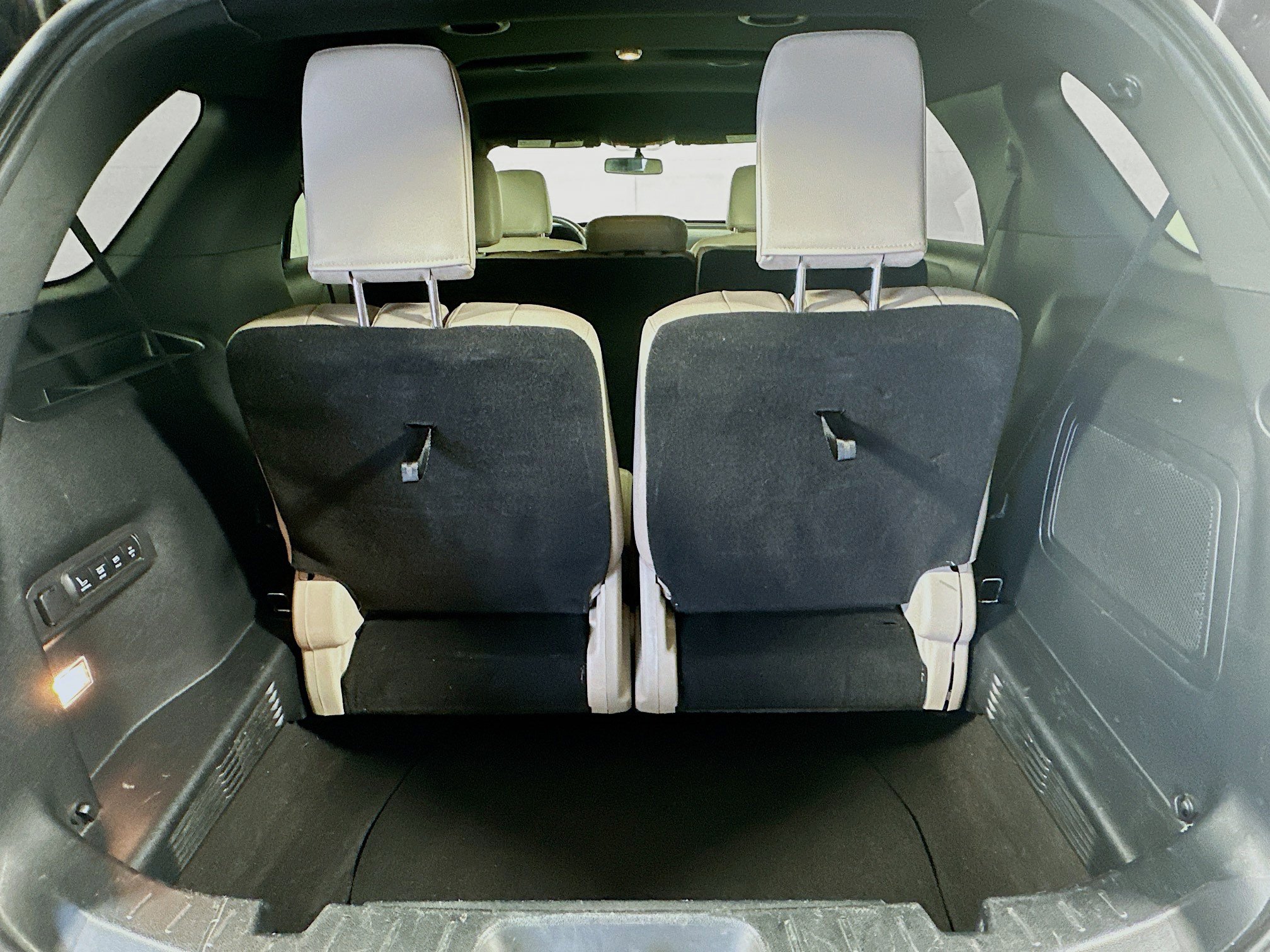 Used 2018 Ford Explorer Limited FWD image 29