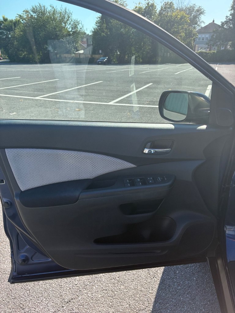 Used 2015 Honda CR-V EX image 11