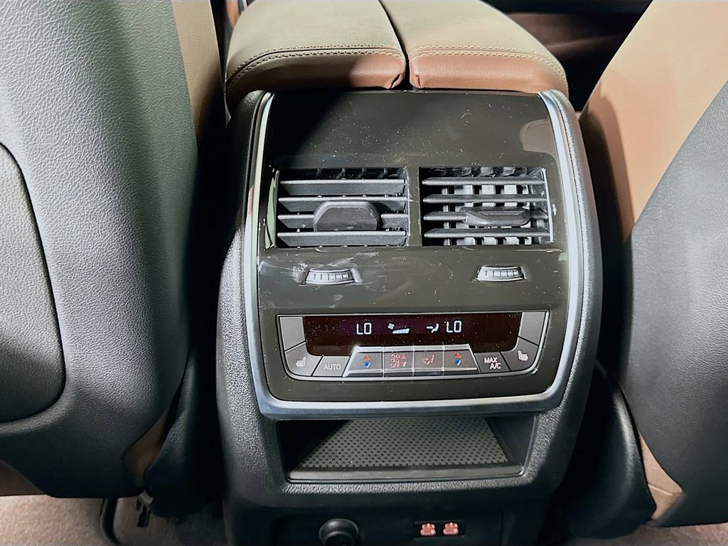 New 2026 BMW X5 M60i image 18