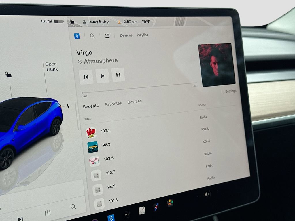 Used 2025 Tesla Model Y Long Range RWD image 15