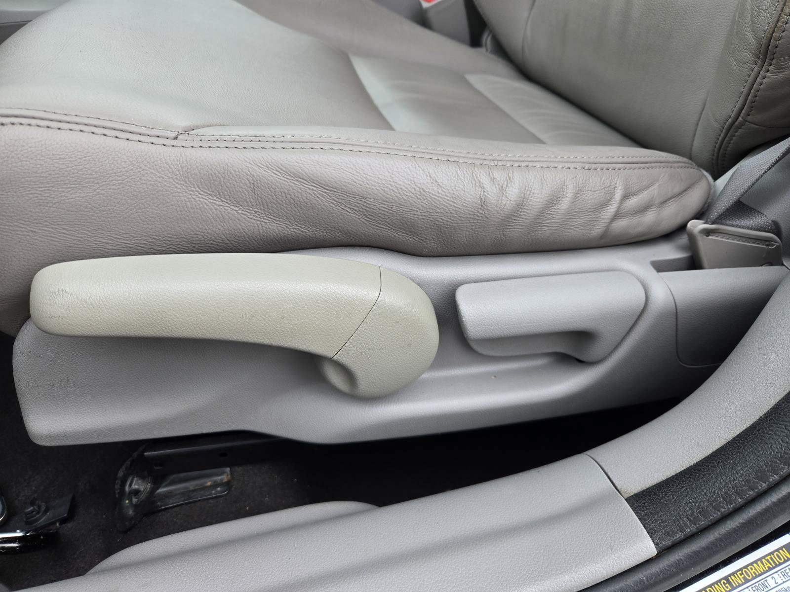 Used 2012 Honda Civic EX-L image 23