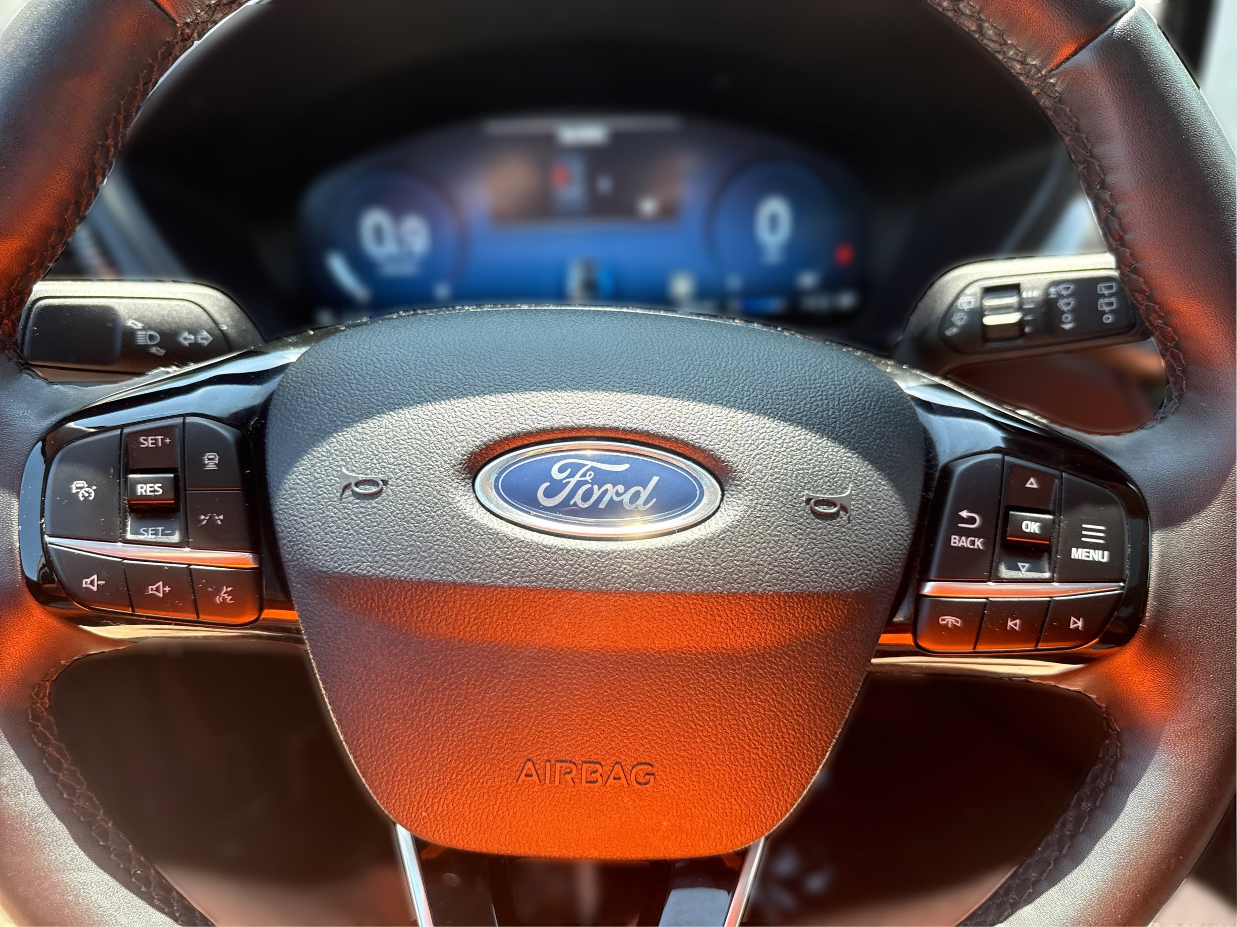 Used 2023 Ford Escape Active w/ Tech Pack #2 AWD/4WD image 21