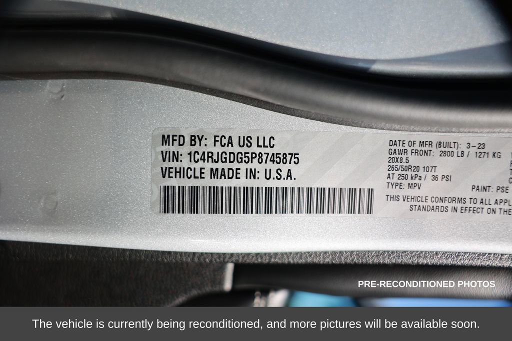 Used 2023 Jeep Grand Cherokee Overland image 39