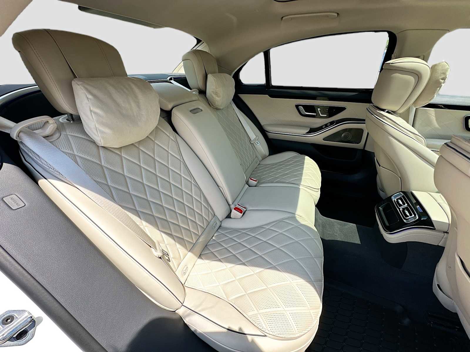 Used 2023 Mercedes-Benz S 580 4MATIC Sedan image 28