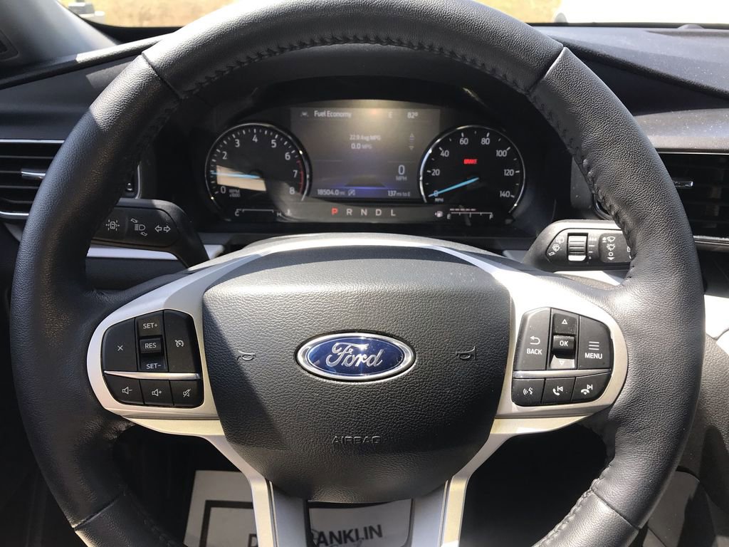 Used 2023 Ford Explorer XLT w/ Equipment Group 202A image 14
