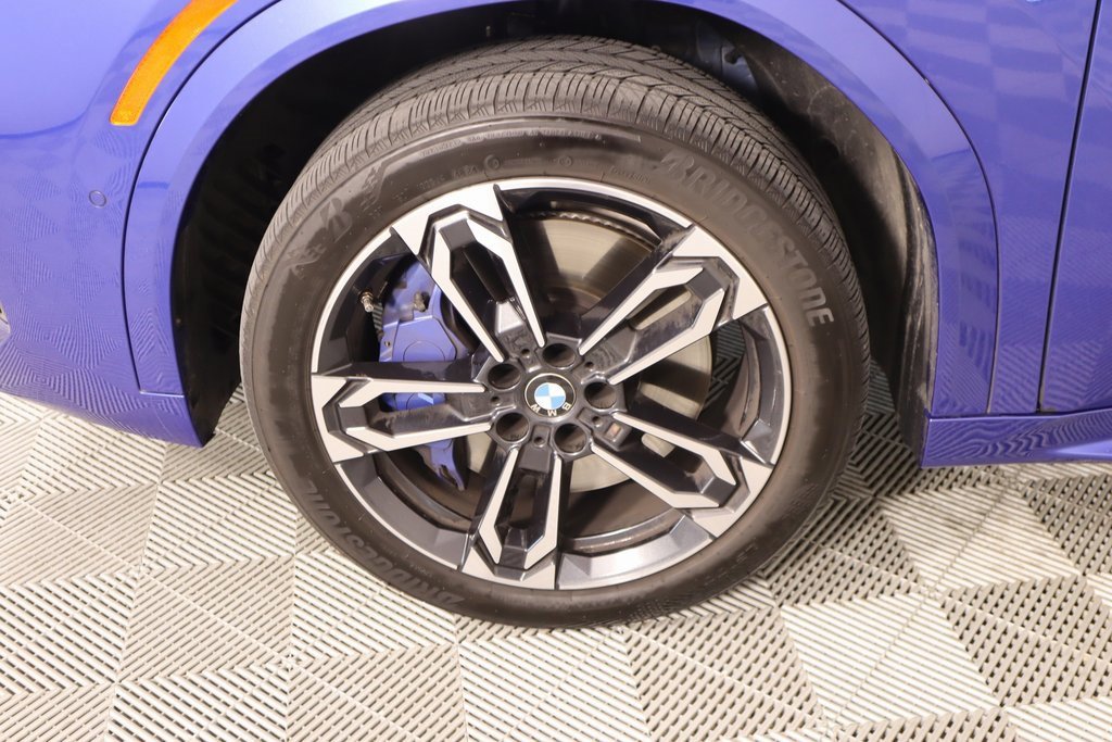 Used 2025 BMW X2 xDrive28i w/ M Sport Package image 19