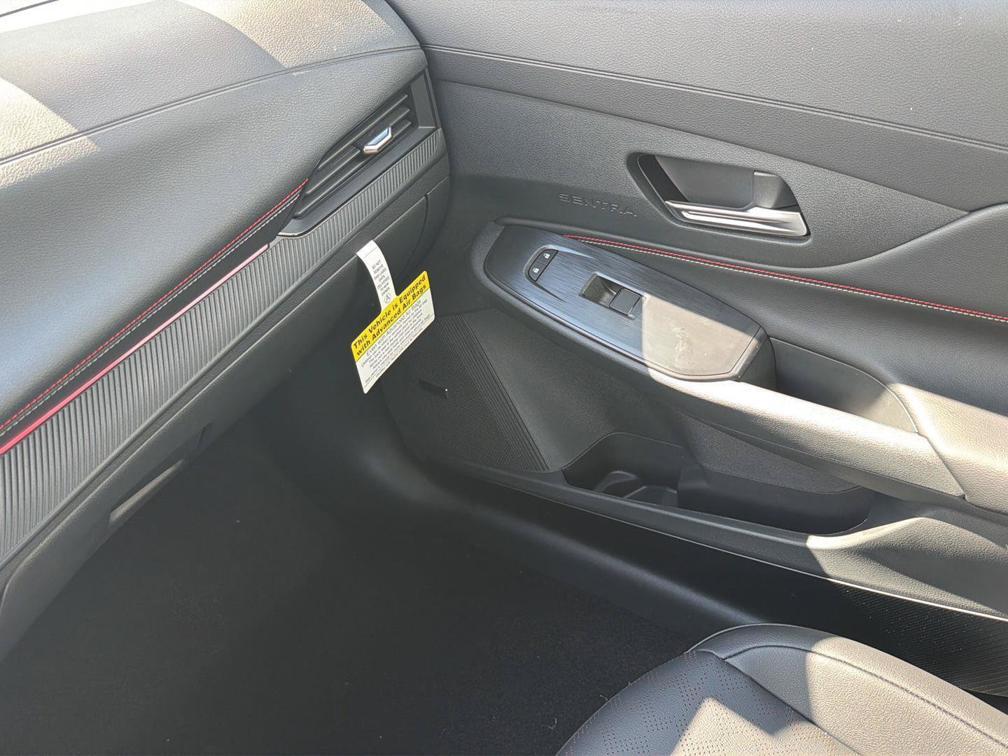 New 2027 Nissan Sentra SR FWD image 23