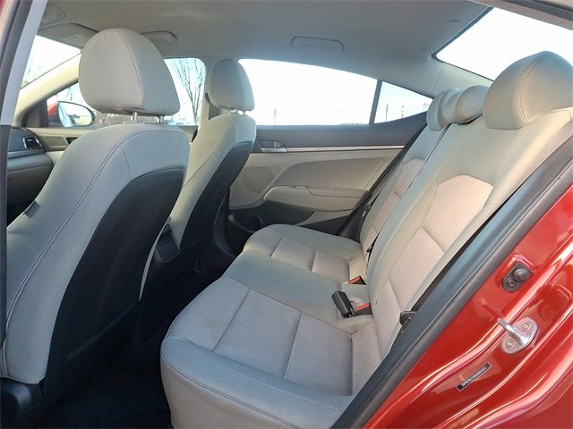 Used 2017 Hyundai Elantra SE image 10
