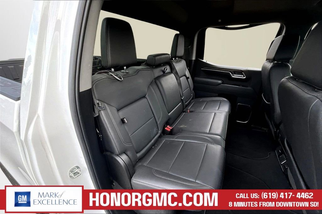 Used 2025 GMC Sierra 1500 SLT image 25