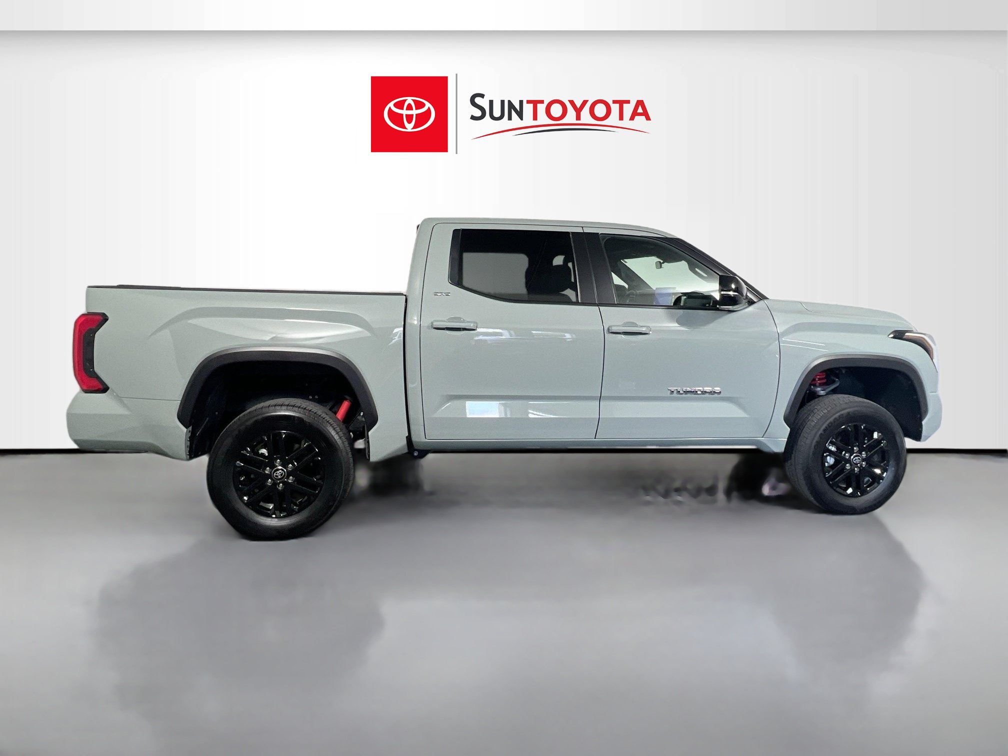 Used 2026 Toyota Tundra SR5 w/ SR5 Premium Package AWD/4WD image 2