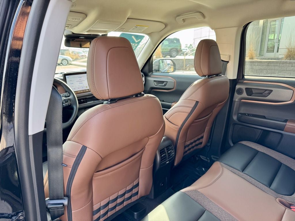 Certified 2025 Ford Bronco Sport Outer Banks w/ Outer Banks Tech Package+ AWD/4WD image 14