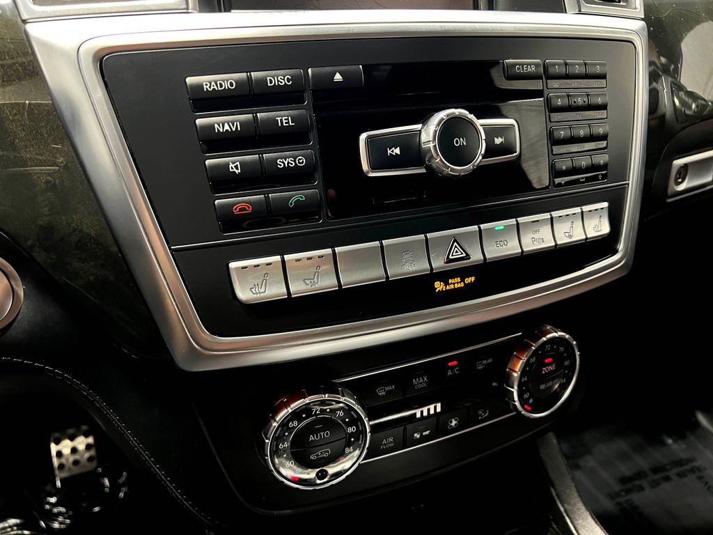 Used 2016 Mercedes-Benz GL 63 AMG 4MATIC image 26