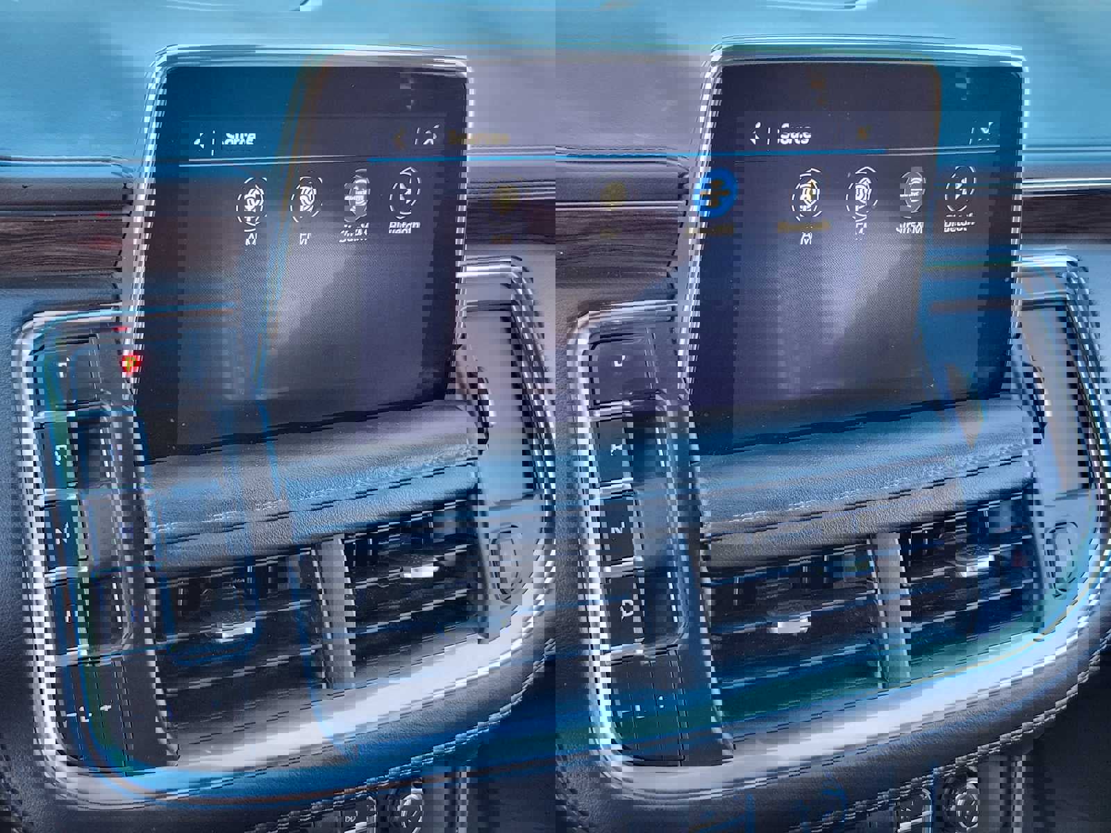 Used 2021 Chevrolet Tahoe LT image 22